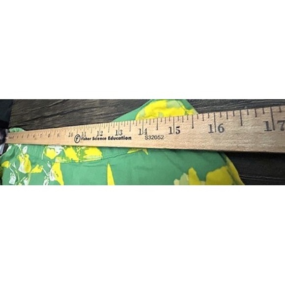 St Johns Bay Green Yellow Floral Skirt 10 A‎ Line Stretch Resort Preppy Coquette - Picture 5 of 12